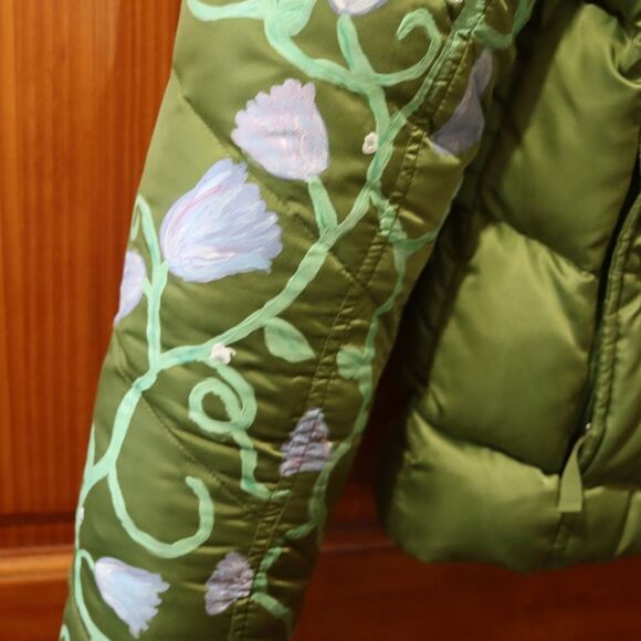 Eddie Bauer Down Green Puffer Goose Down Warm Jacket Upcycle Painted Coat XS - Picture 5 of 16